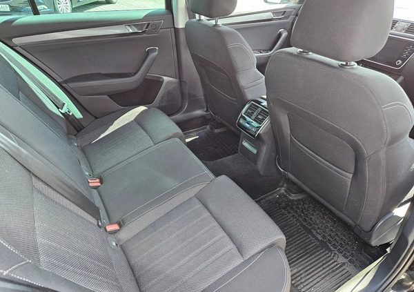 Skoda Superb cena 179900 przebieg: 21330, rok produkcji 2023 z Lubień Kujawski małe 67